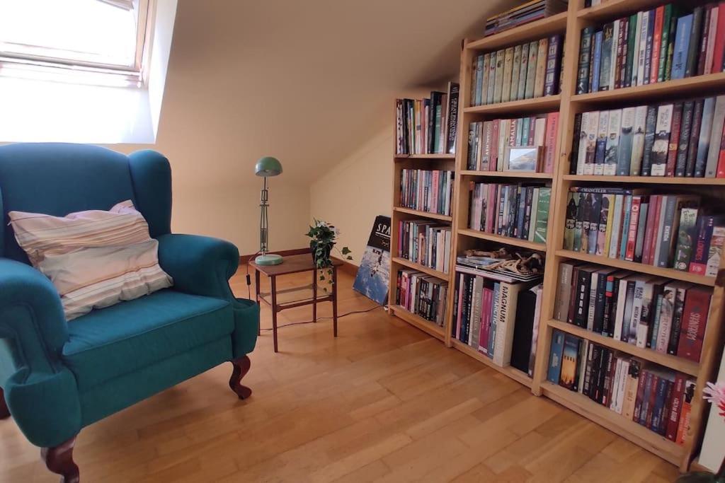 Ericeira Seaside Escape Apartment ภายนอก รูปภาพ